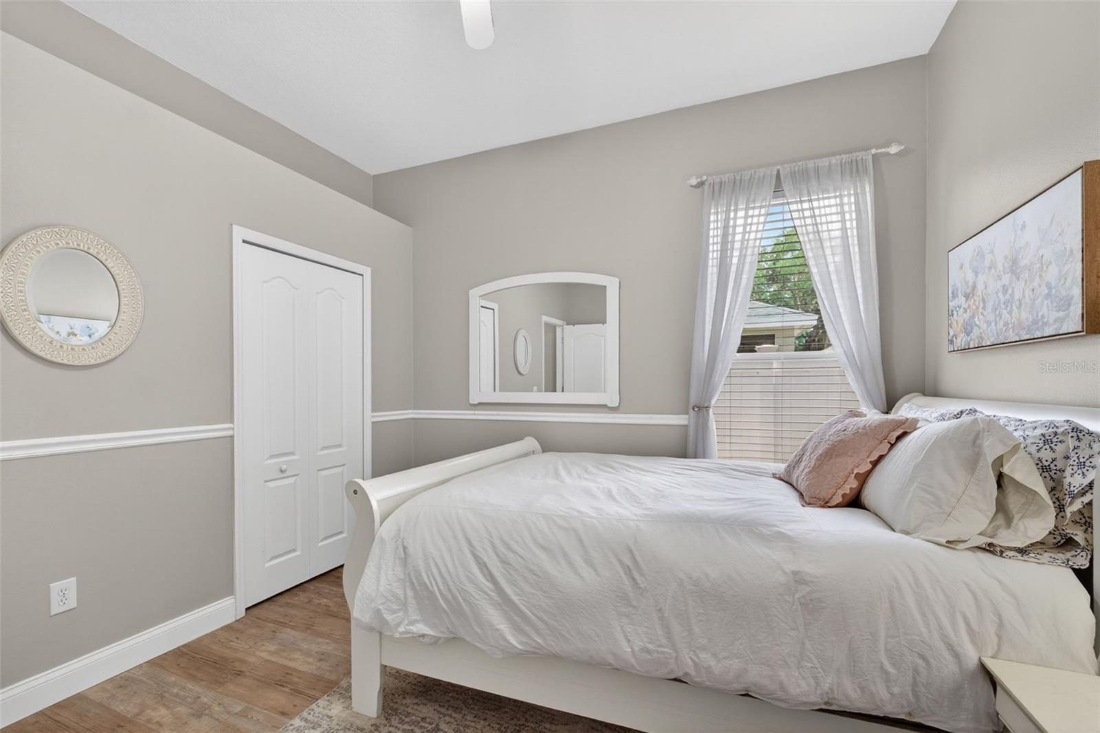 Listing photo id 40 for 5017 Torrey Hills Lane