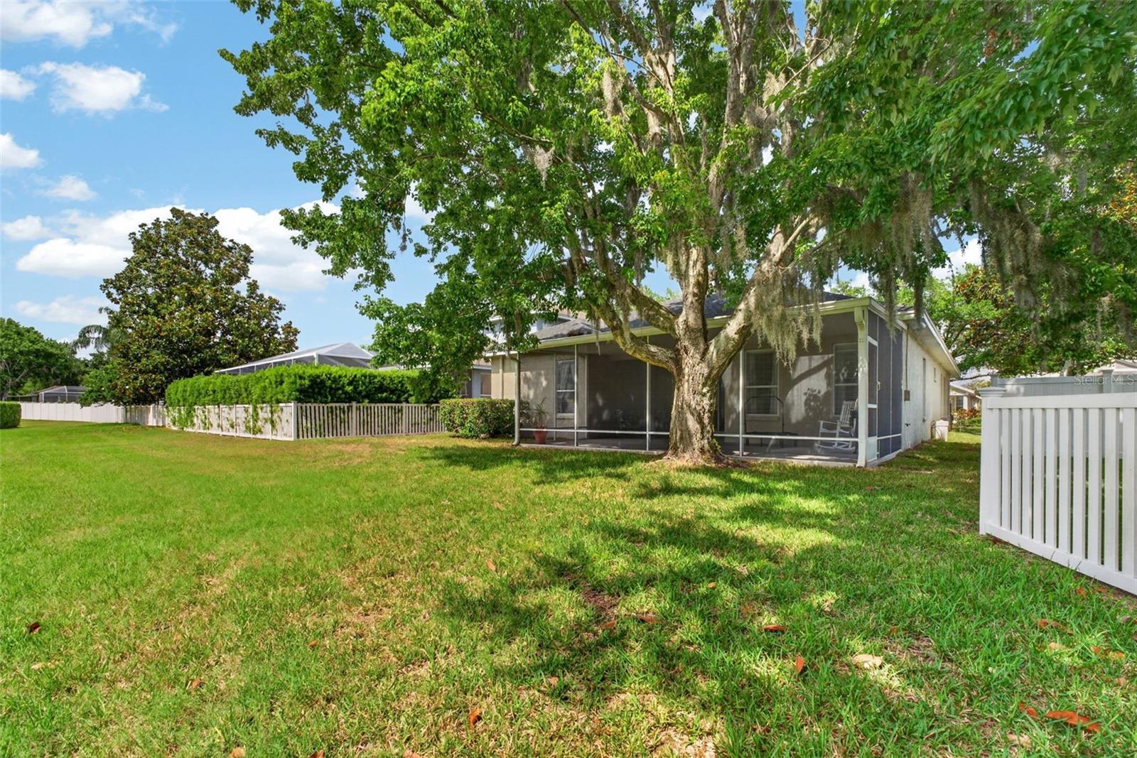 Listing photo id 62 for 5017 Torrey Hills Lane