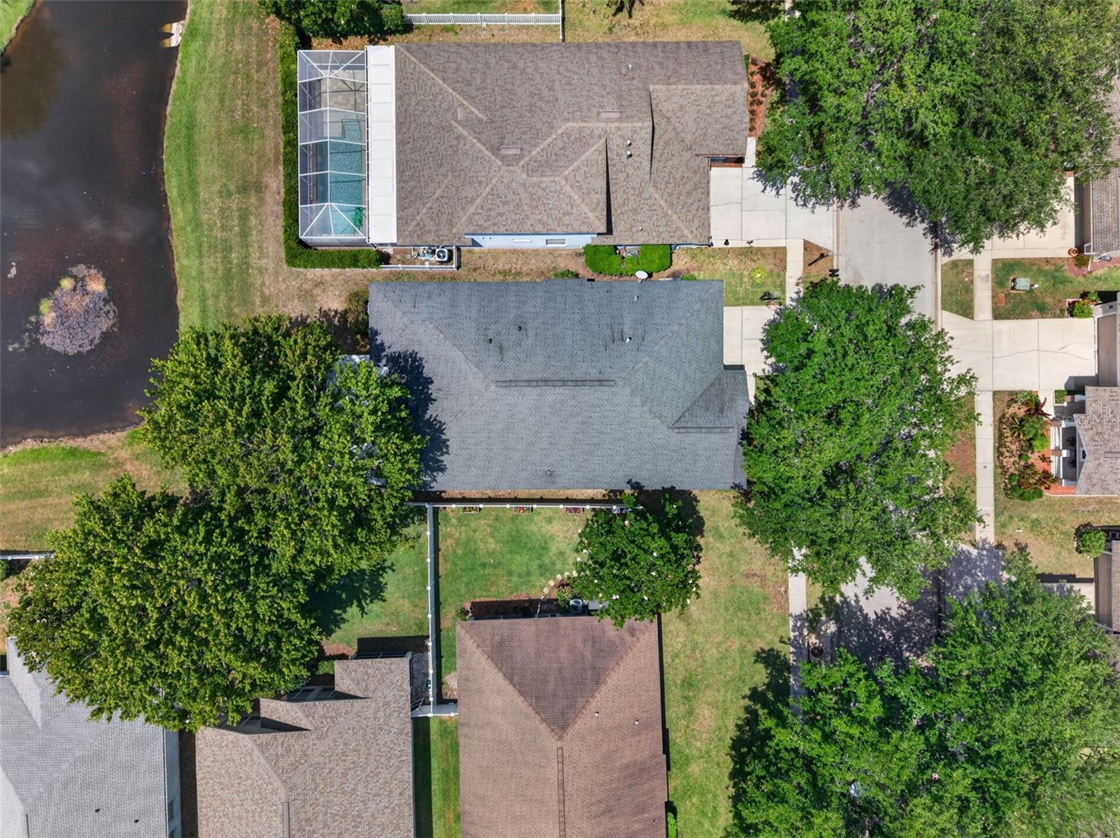 Listing photo id 75 for 5017 Torrey Hills Lane