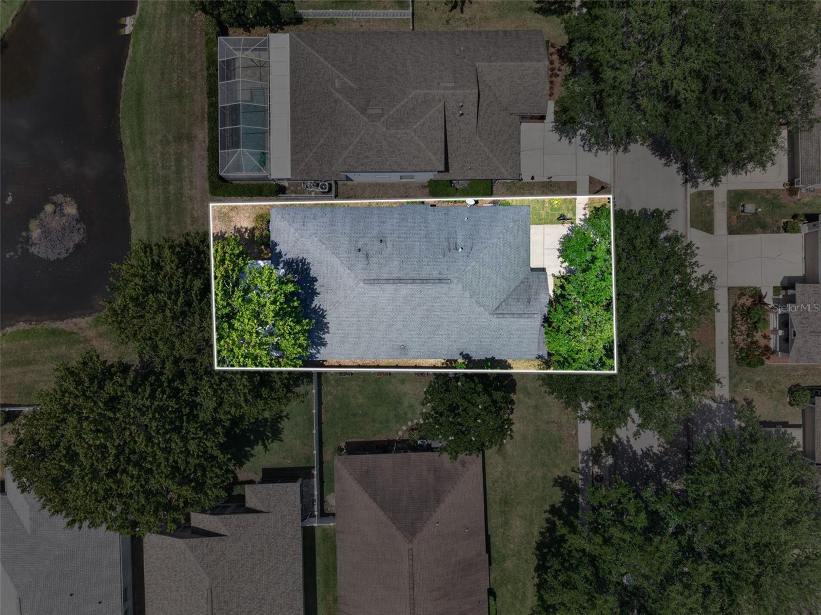 Listing photo id 76 for 5017 Torrey Hills Lane