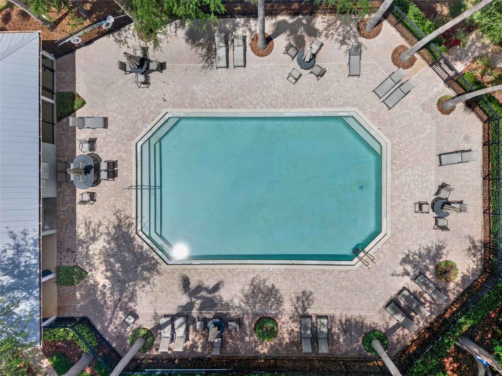 Listing photo id 82 for 5017 Torrey Hills Lane