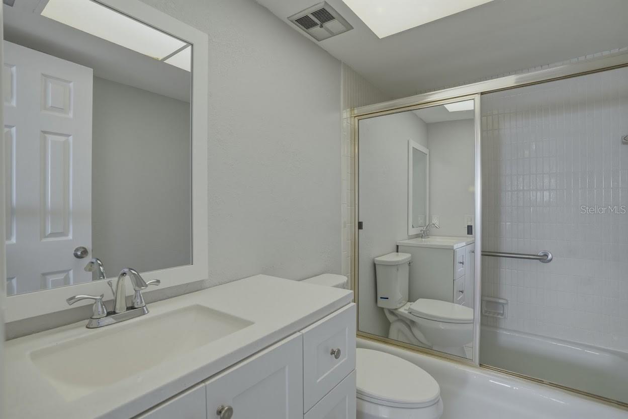 Image 24 of 37 For 403 Gulf Way 601