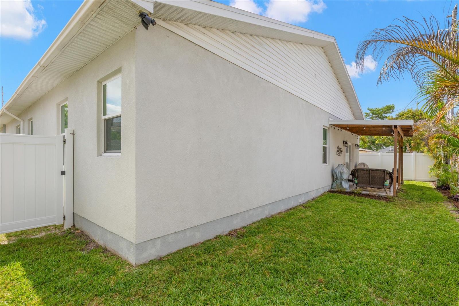 Image 18 of 39 For 1720 Verde Drive