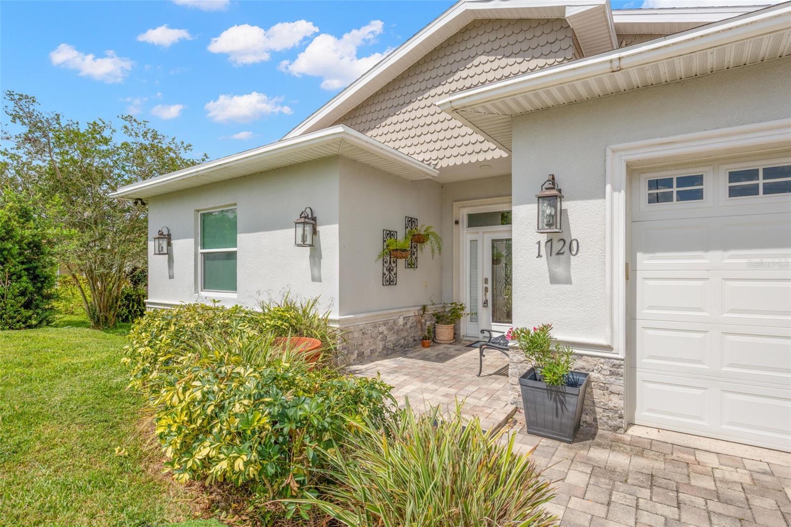 Image 4 of 39 For 1720 Verde Drive