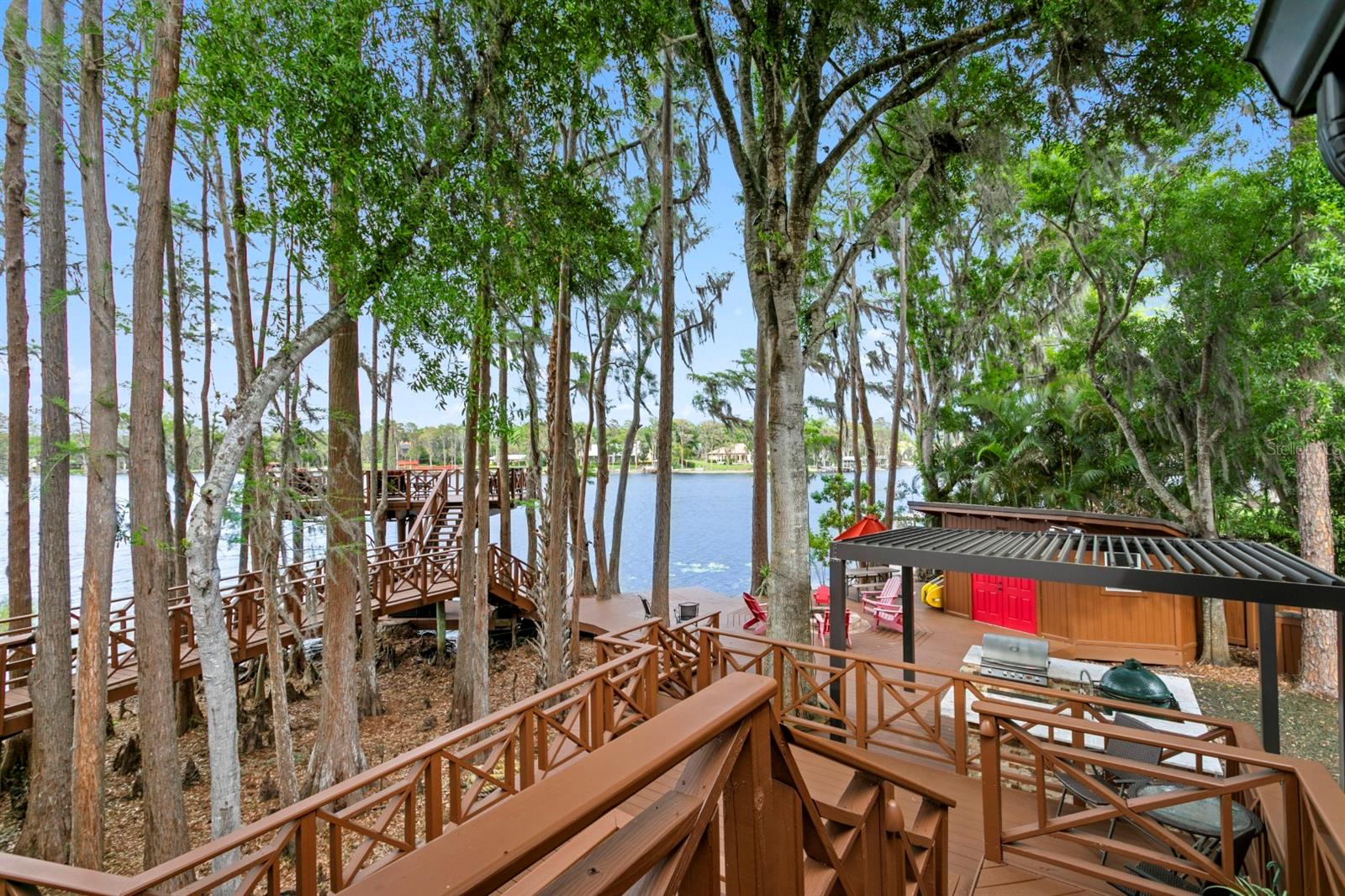 Listing photo id 1 for 8817 Roberts Road