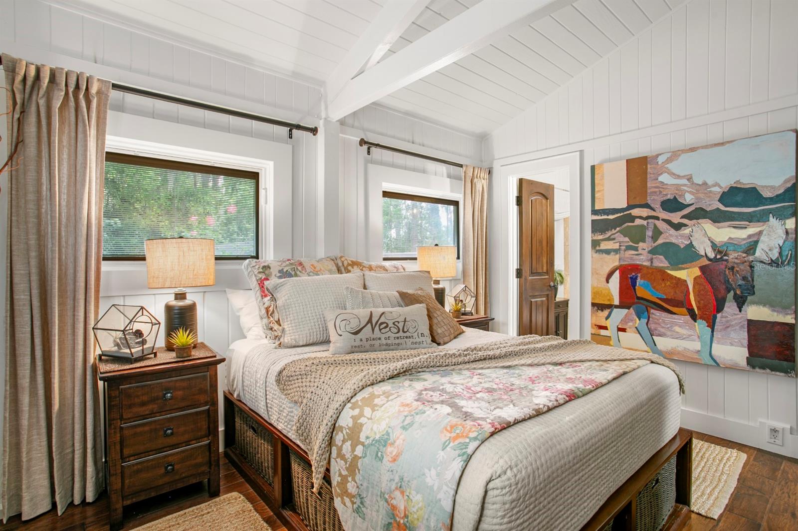 Listing photo id 46 for 8817 Roberts Road