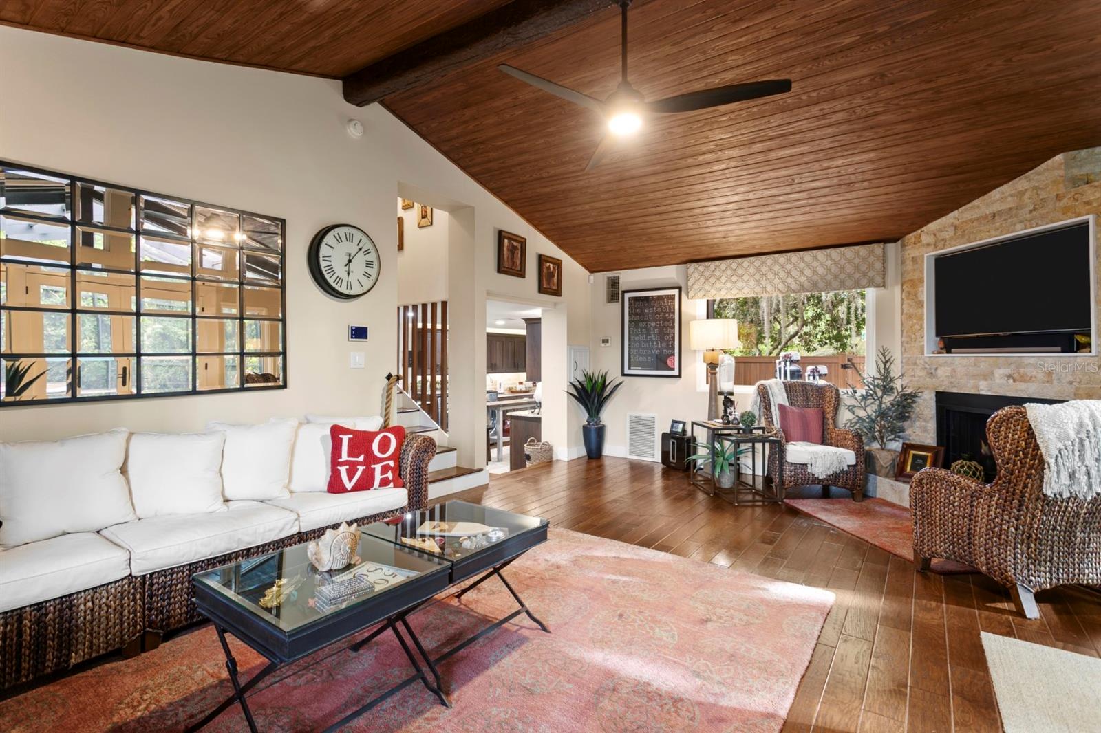 Listing photo id 50 for 8817 Roberts Road