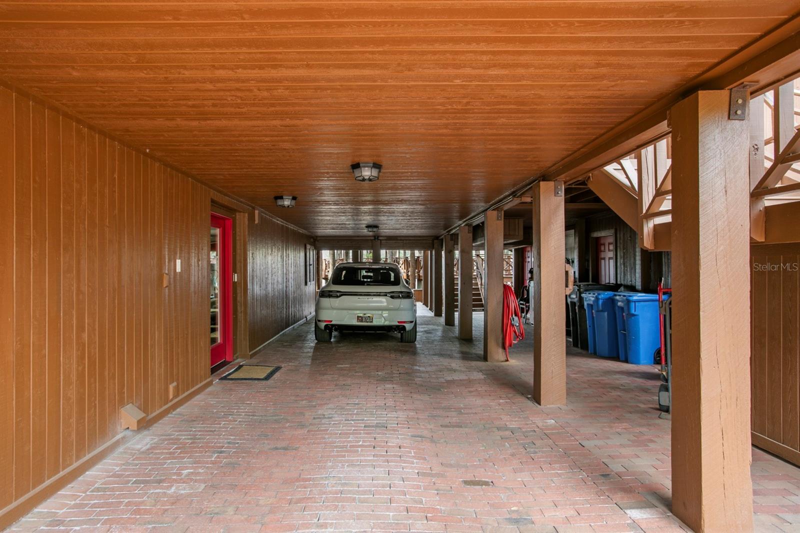 Listing photo id 63 for 8817 Roberts Road