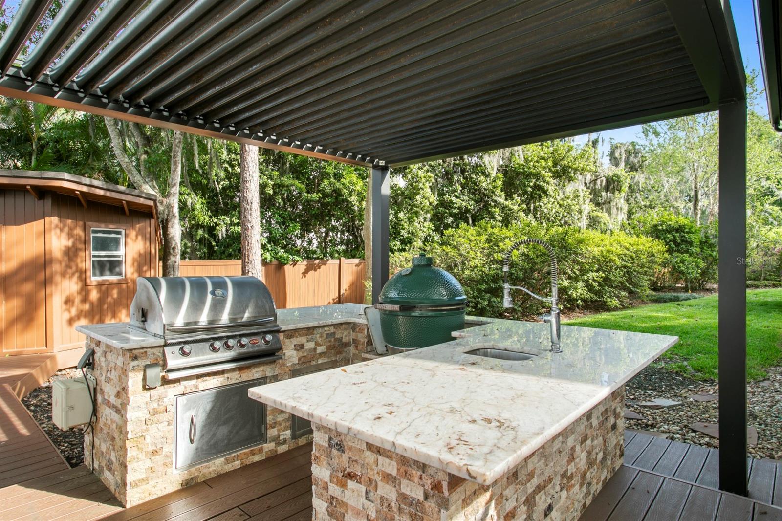 Listing photo id 75 for 8817 Roberts Road