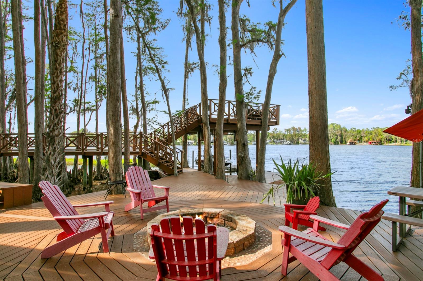 Listing photo id 77 for 8817 Roberts Road