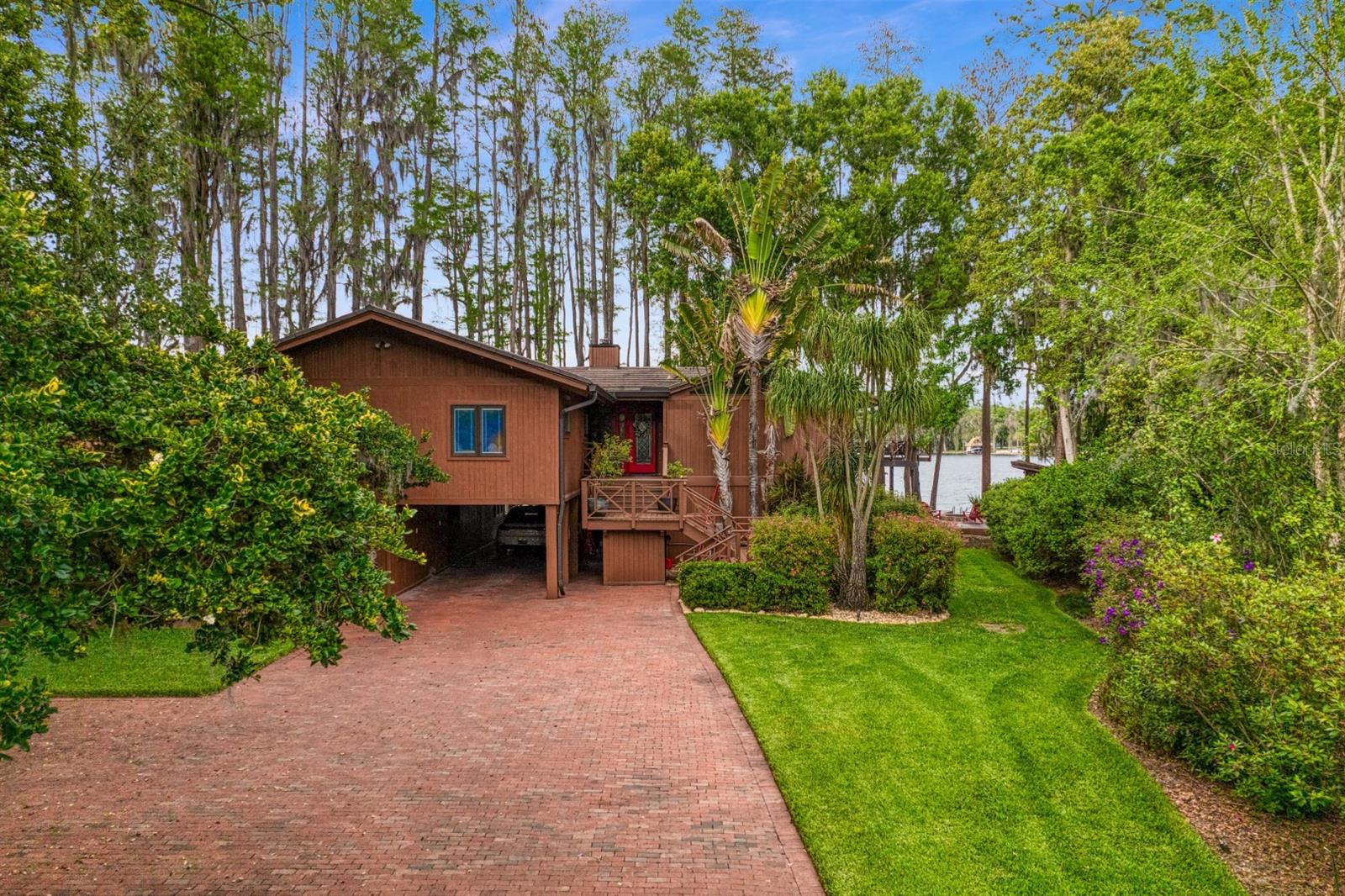 Listing photo id 94 for 8817 Roberts Road
