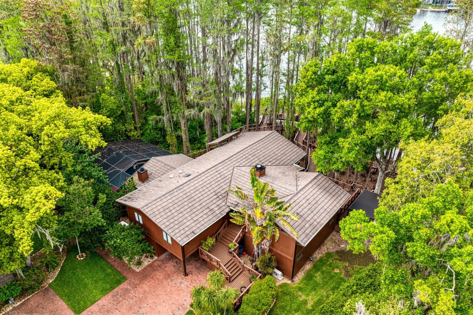 Listing photo id 95 for 8817 Roberts Road