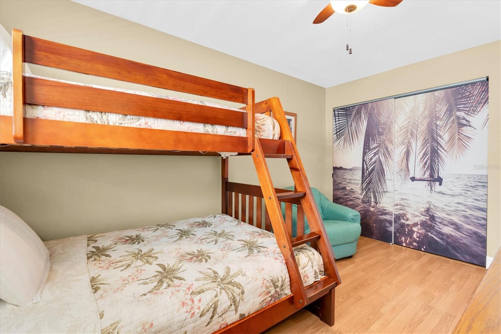 Image 21 of 41 For 19610 Gulf Boulevard 308