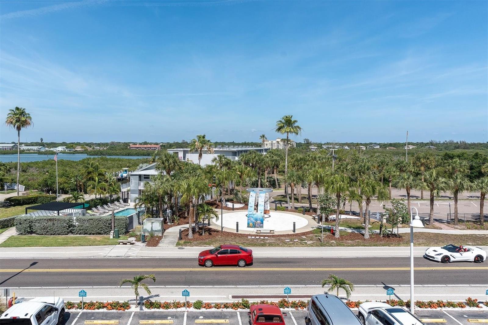 Image 27 of 41 For 19610 Gulf Boulevard 308