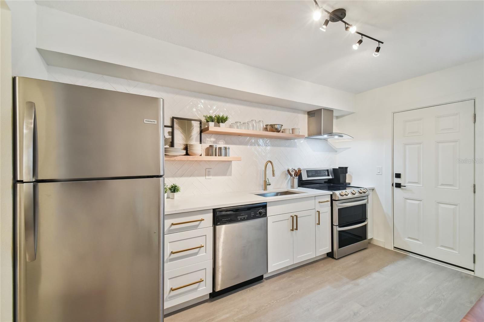 Image 2 of 10 For 6422 Adelia Avenue