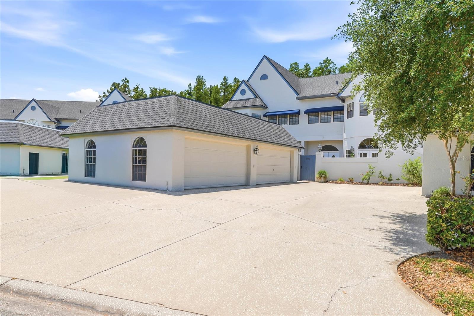 Details for 18740 Wimbledon Circle, LUTZ, FL 33558