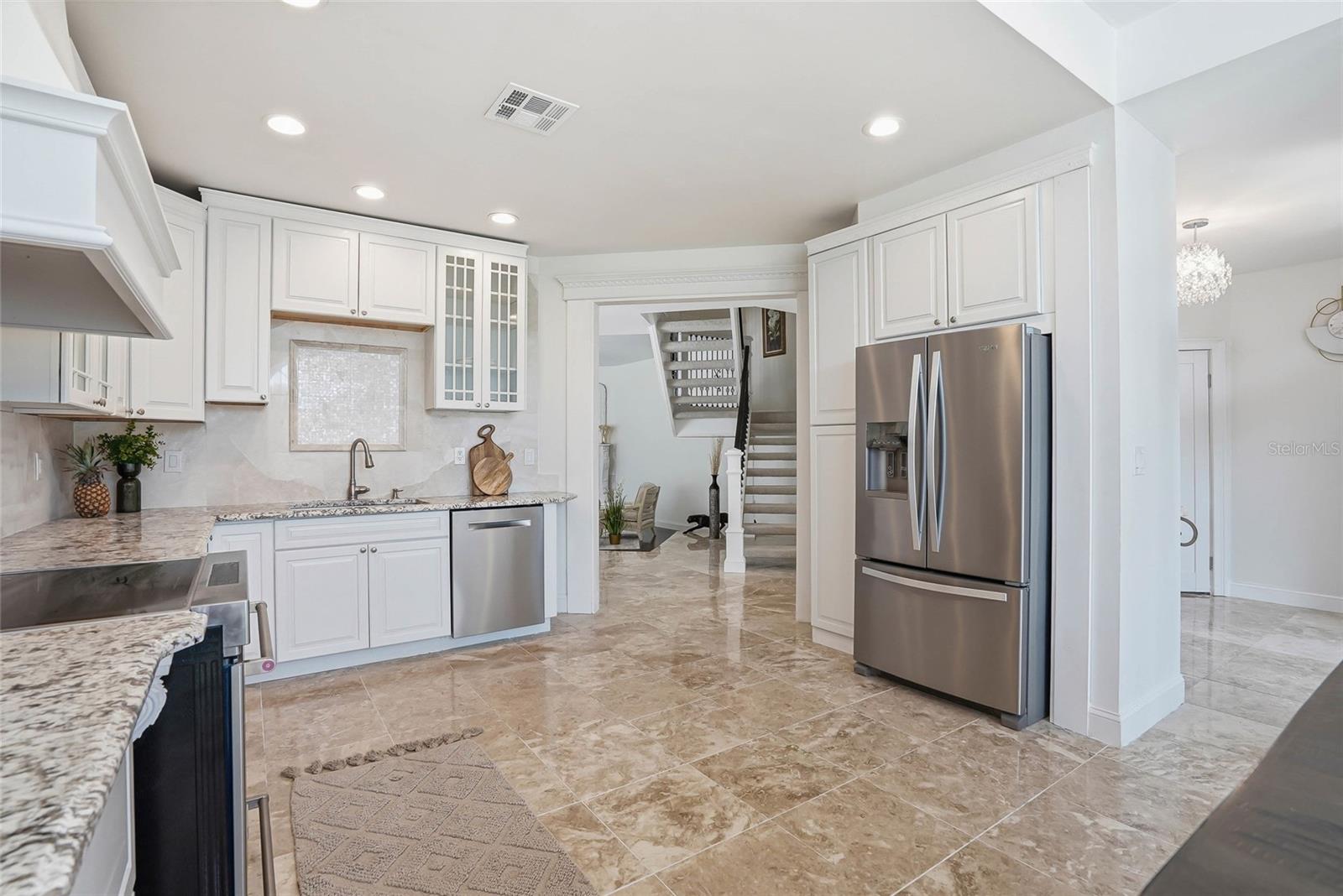 Image 16 of 72 For 18740 Wimbledon Circle