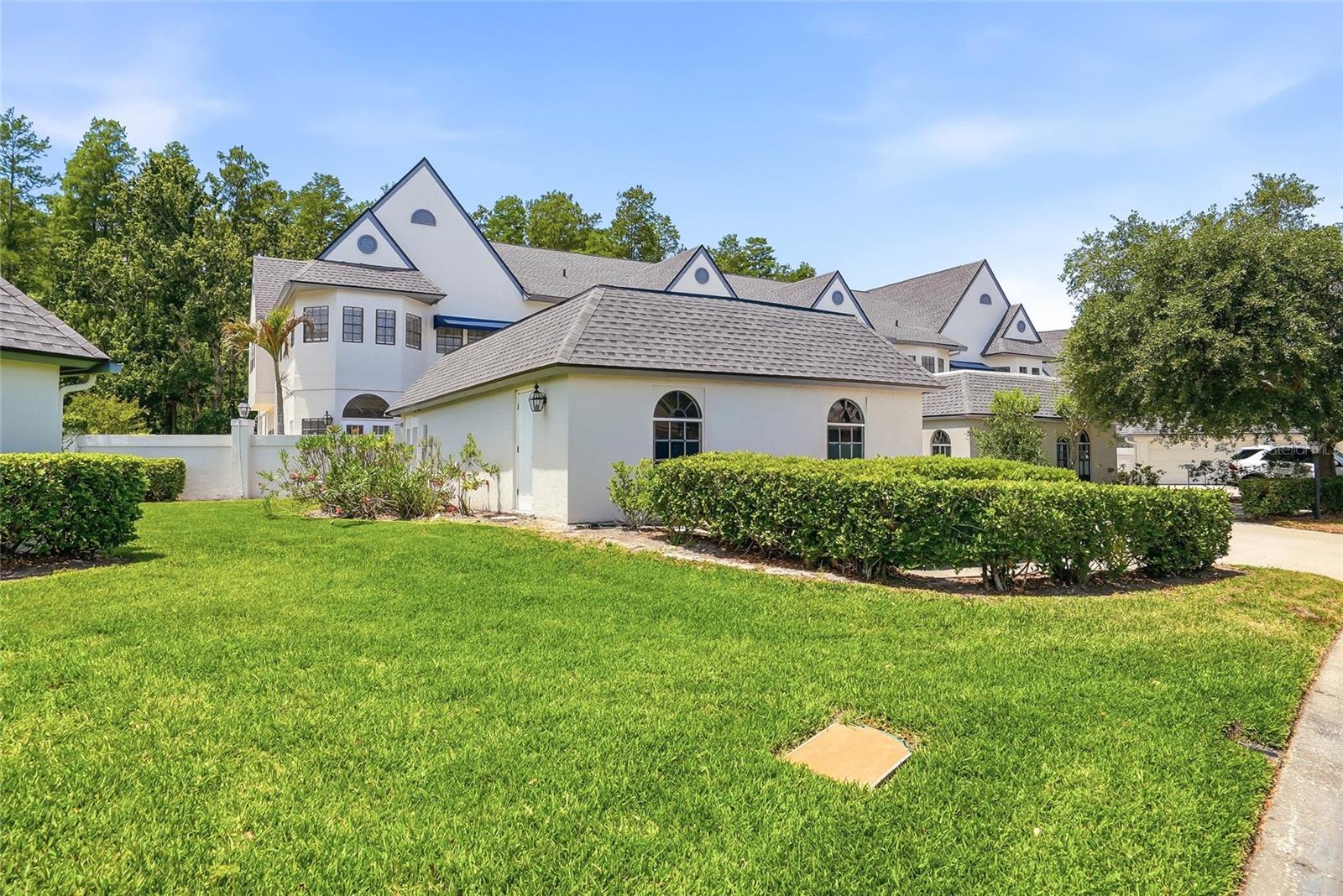 Image 2 of 72 For 18740 Wimbledon Circle
