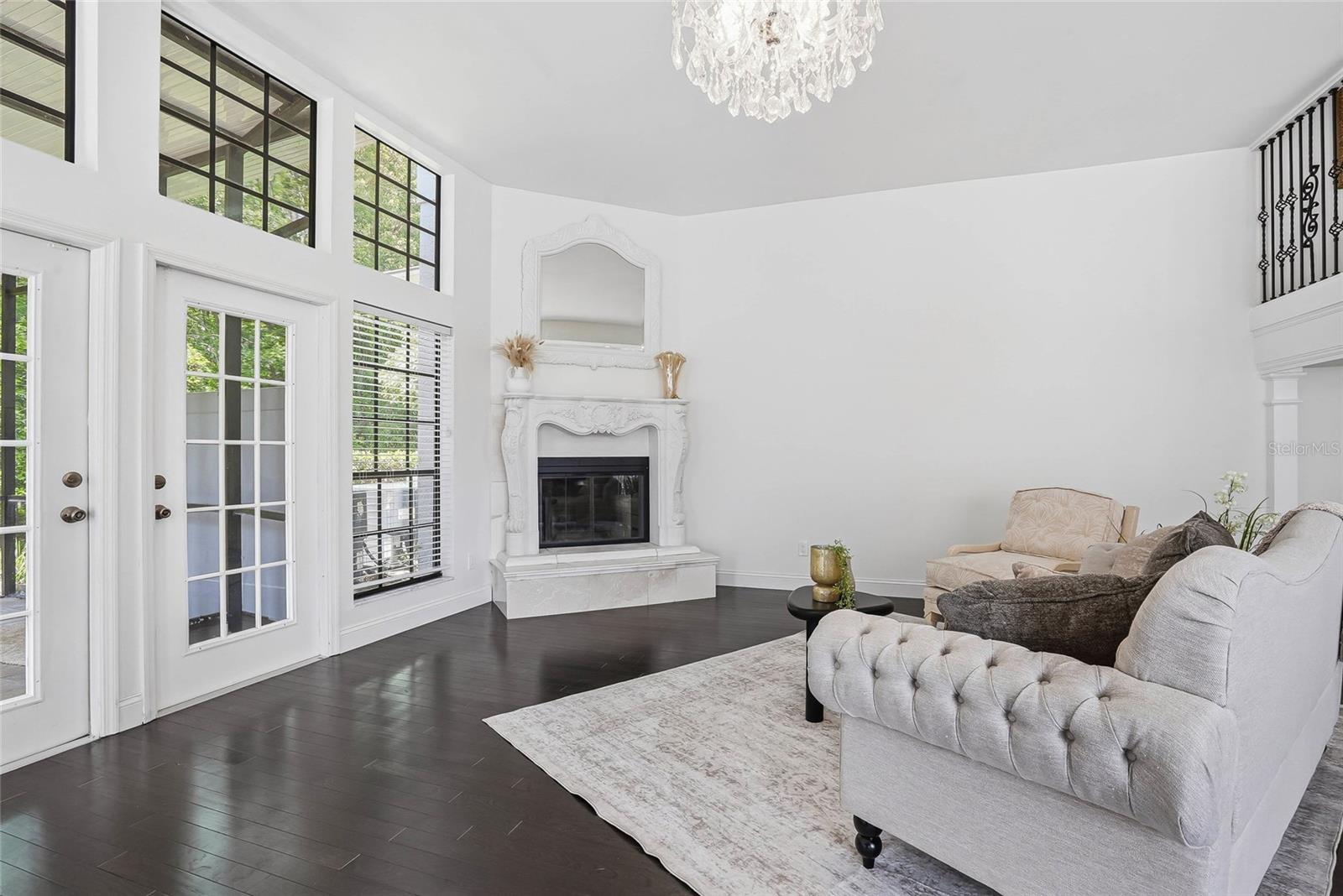 Image 24 of 72 For 18740 Wimbledon Circle