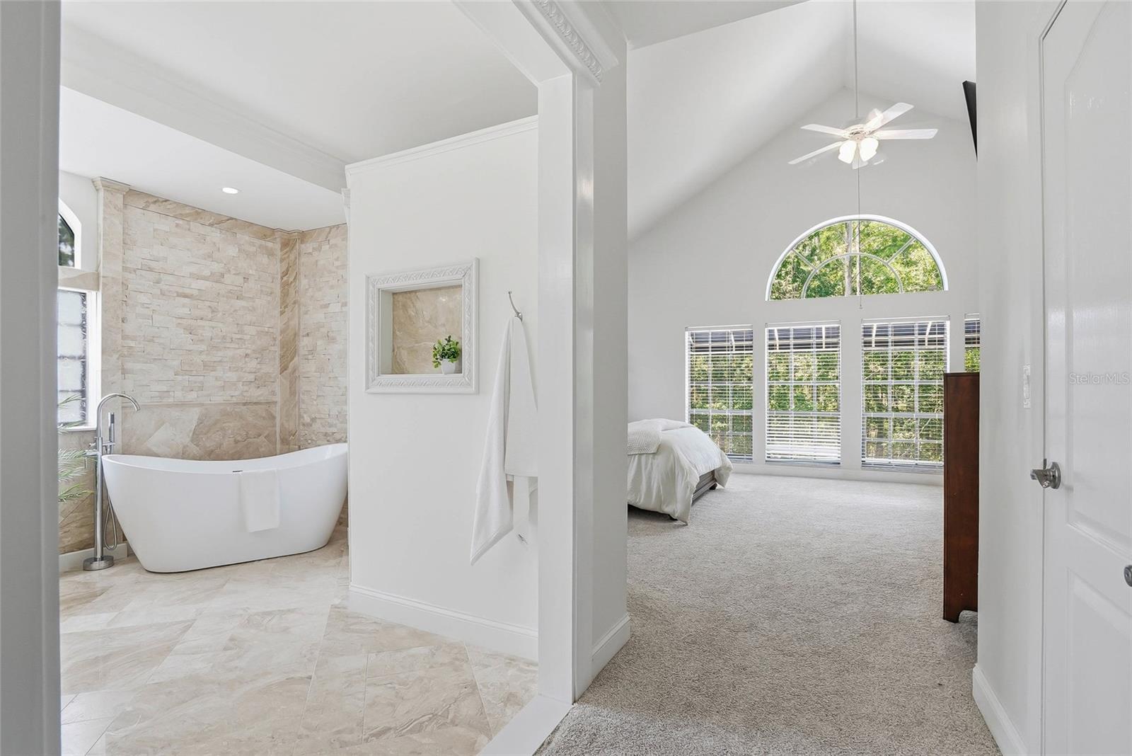 Image 29 of 72 For 18740 Wimbledon Circle