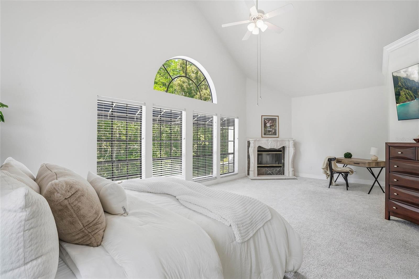 Image 31 of 72 For 18740 Wimbledon Circle