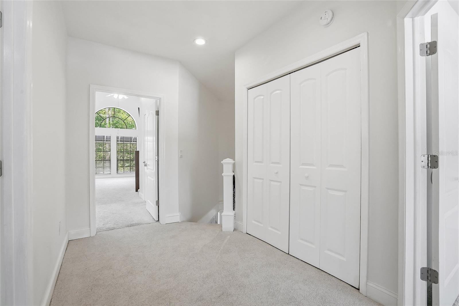Image 47 of 72 For 18740 Wimbledon Circle