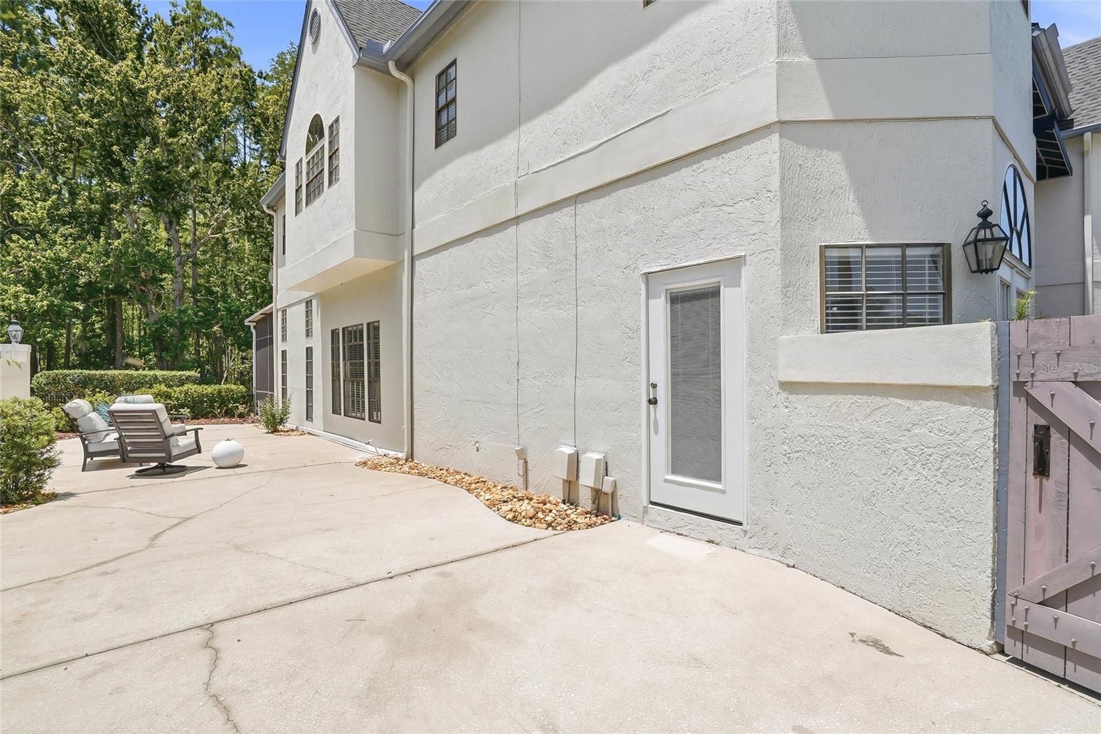 Image 56 of 72 For 18740 Wimbledon Circle