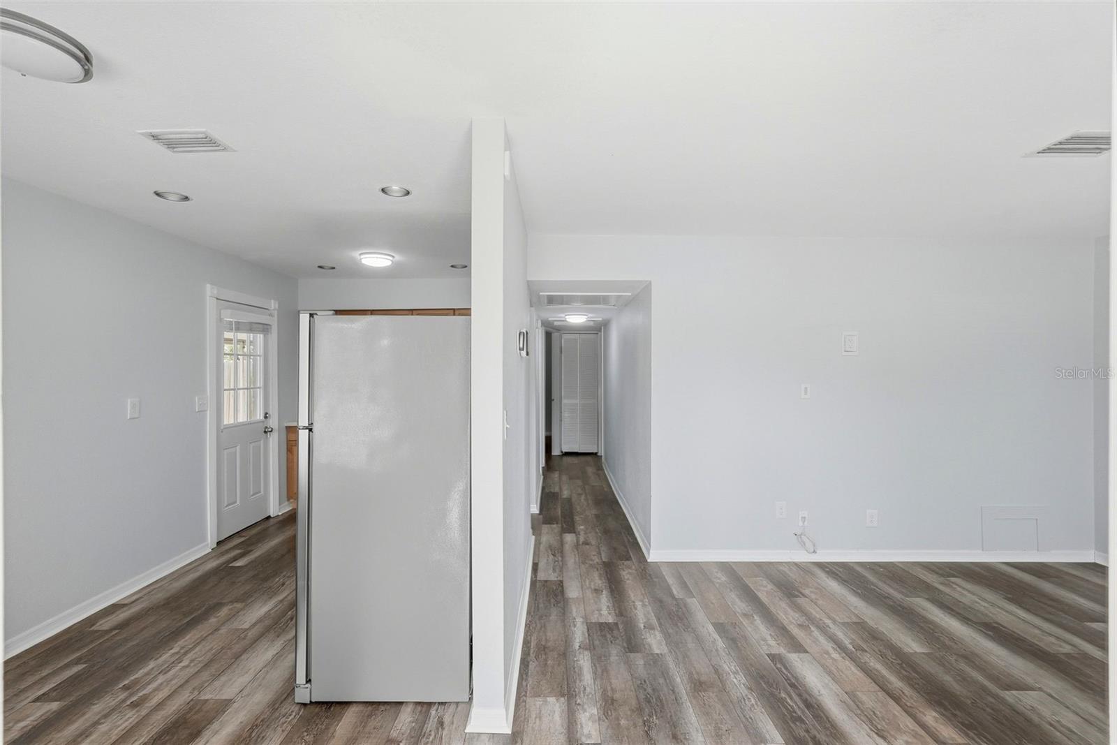Image 5 of 24 For 3538 71st Street N