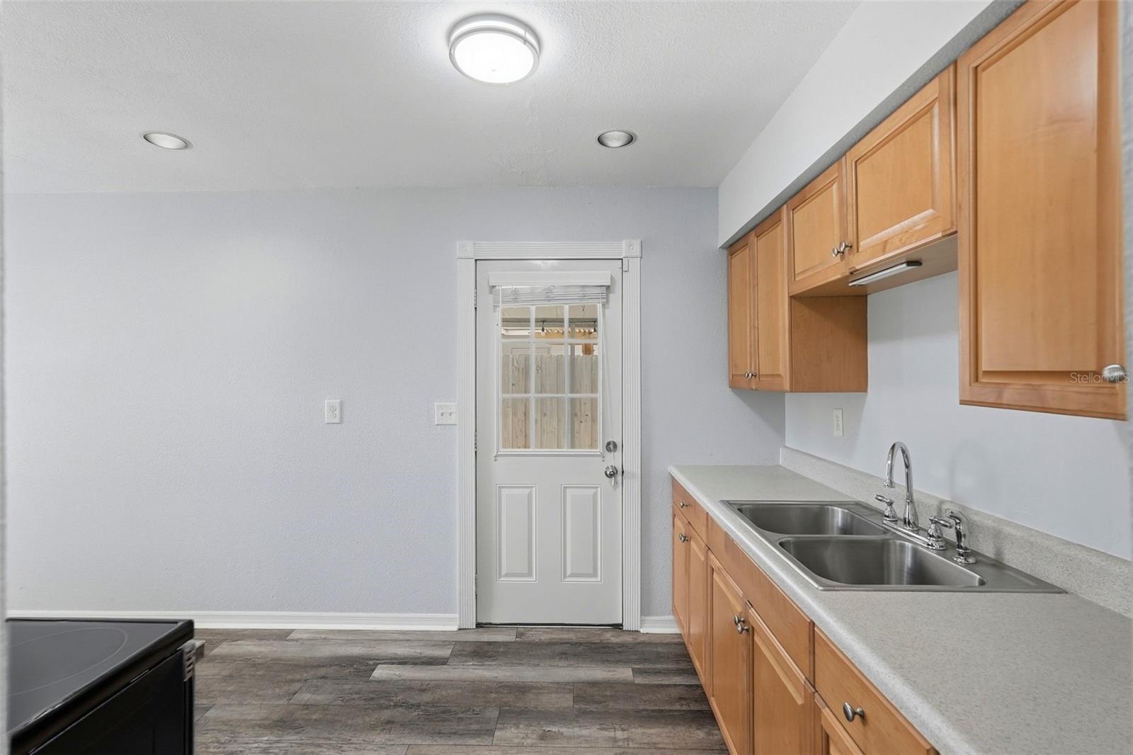 Image 7 of 24 For 3538 71st Street N