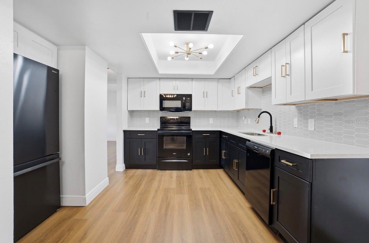 Image 9 of 14 For 6111 18th Street