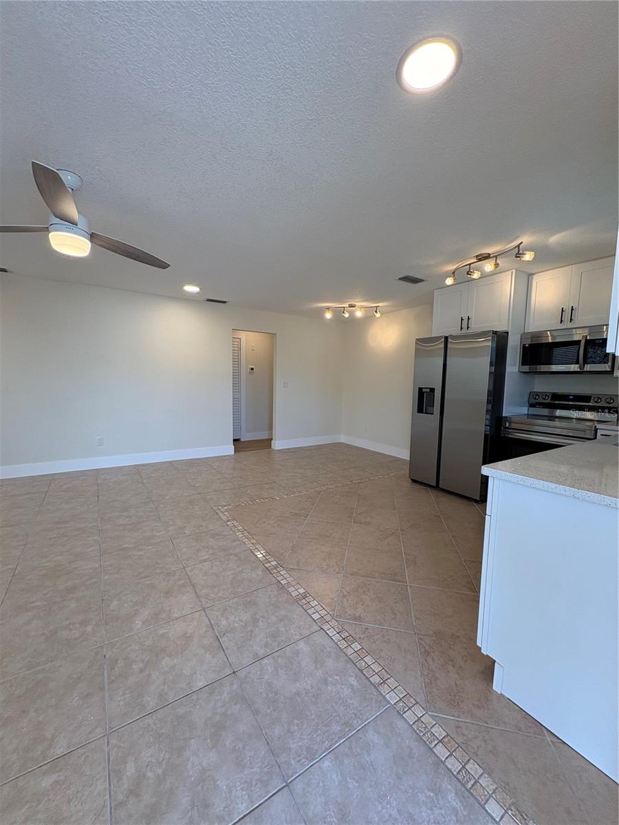 Image 4 of 11 For 152 175th Terrace Drive E A