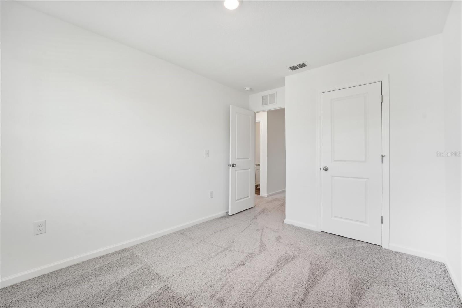 Image 22 of 33 For 14860 Lucca Way