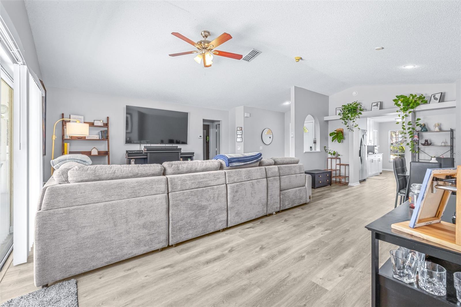 Image 12 of 58 For 1016 Malletwood Drive