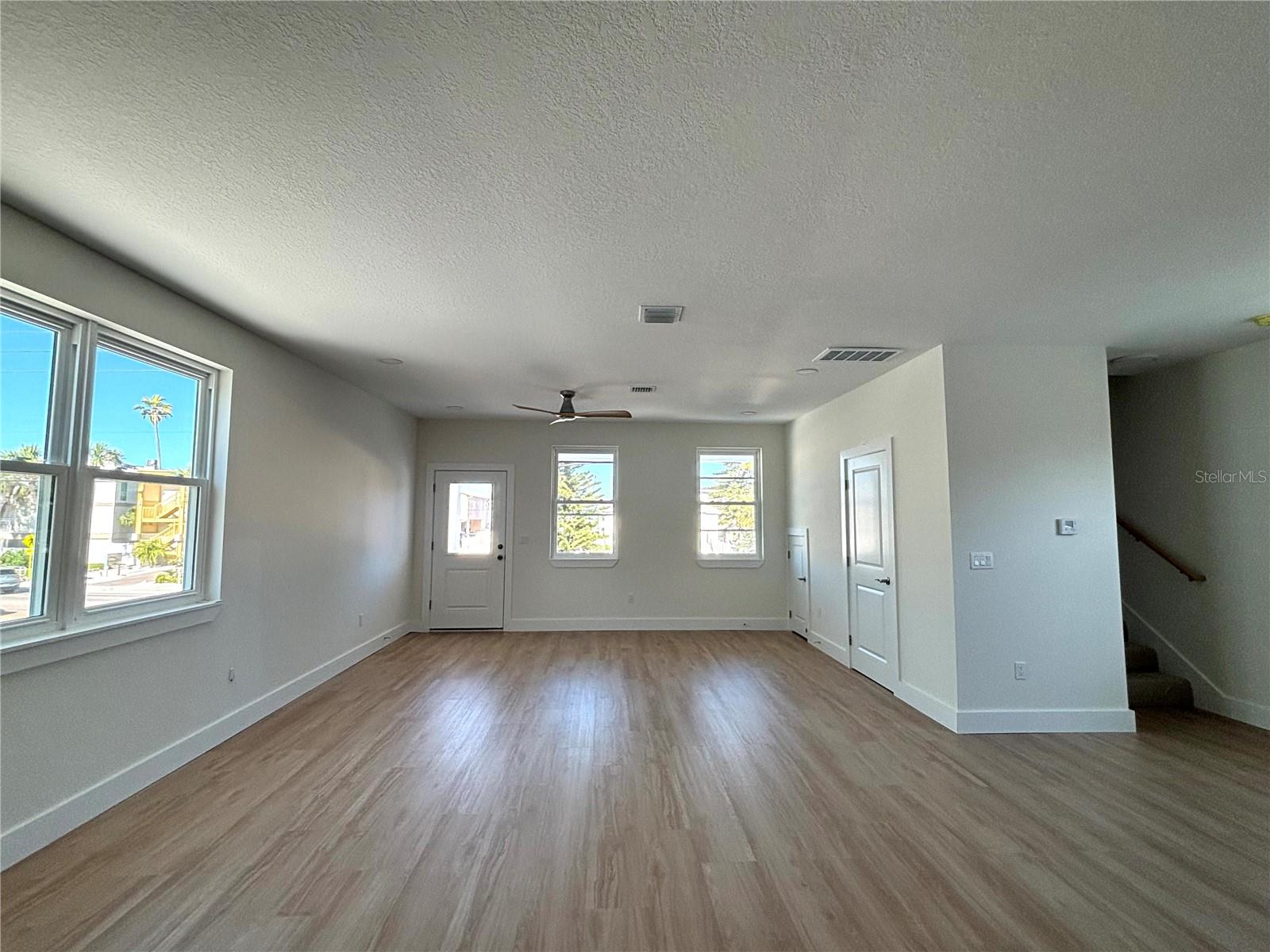 Image 3 of 8 For 711 Gulf Boulevard