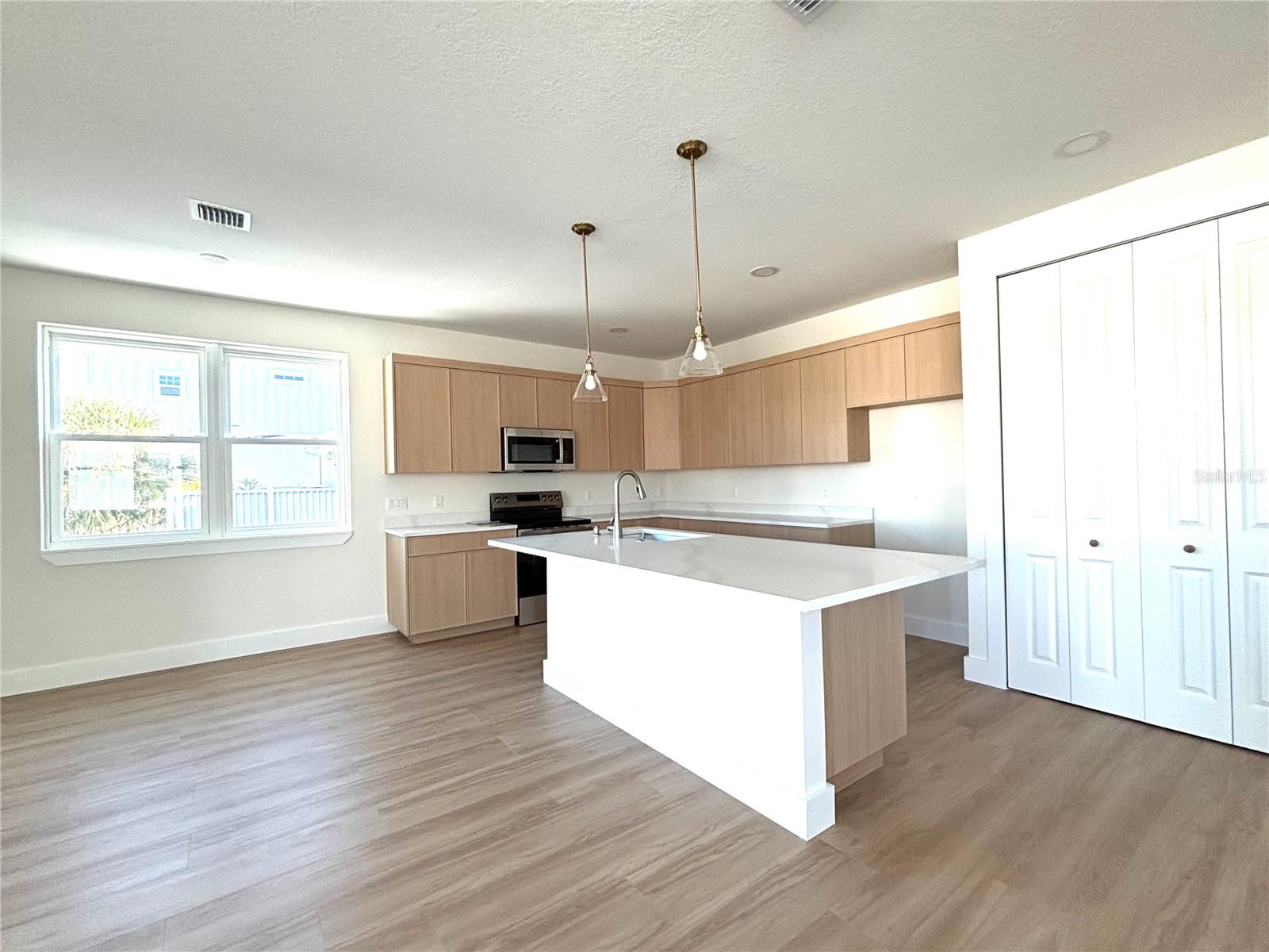 Image 4 of 8 For 711 Gulf Boulevard