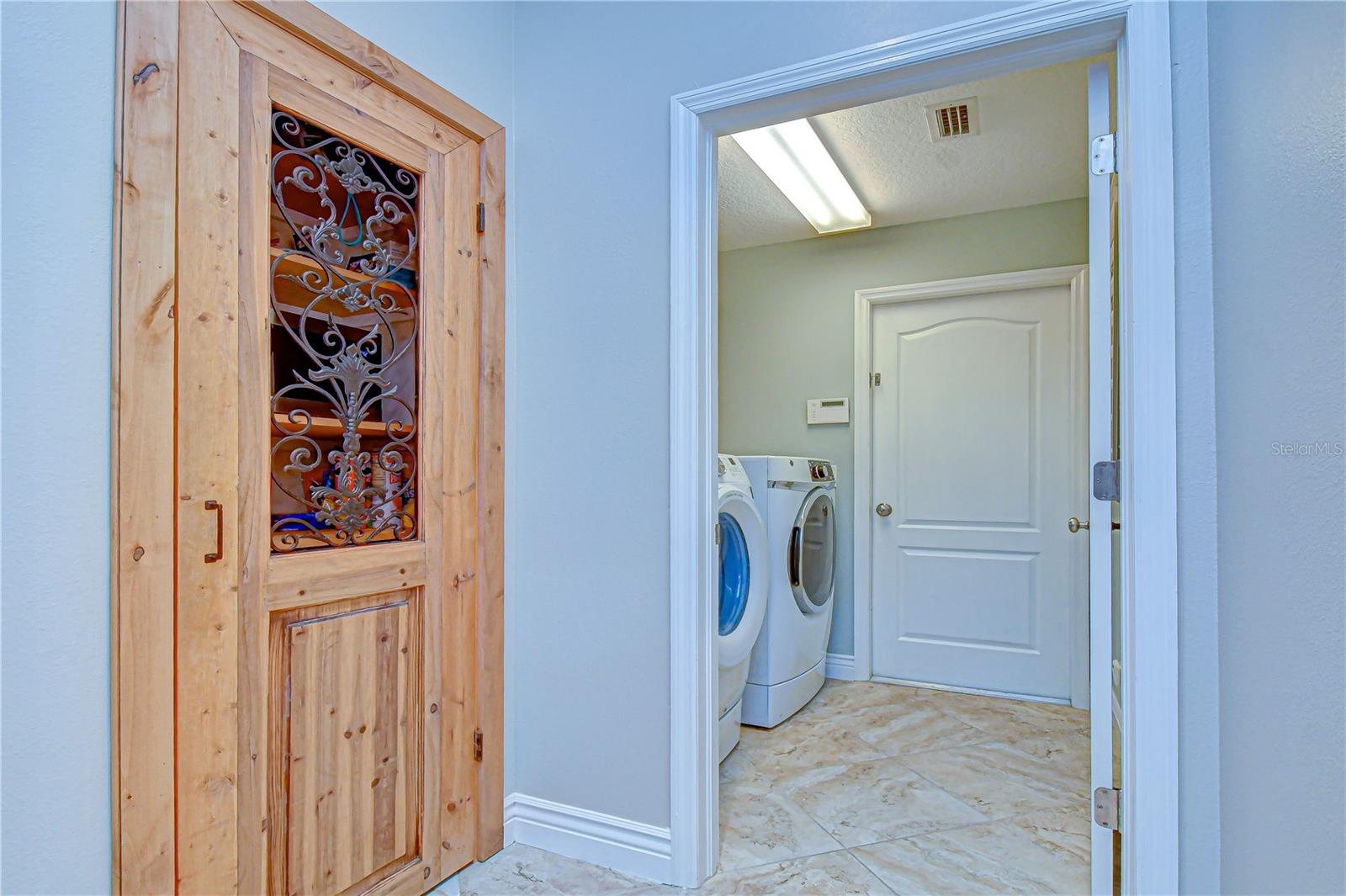 Image 10 of 42 For 6069 Sandhill Ridge Drive