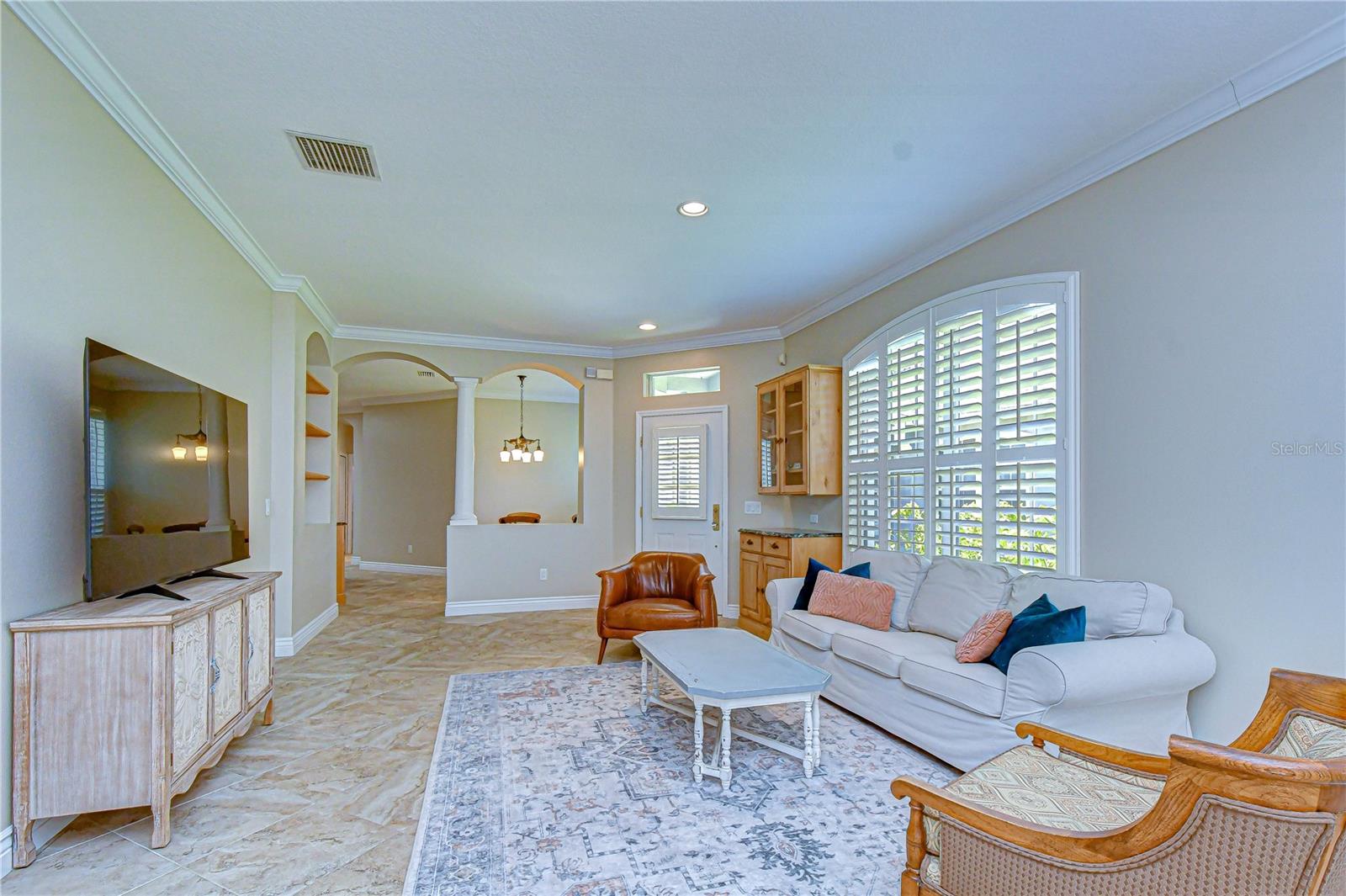 Image 13 of 42 For 6069 Sandhill Ridge Drive