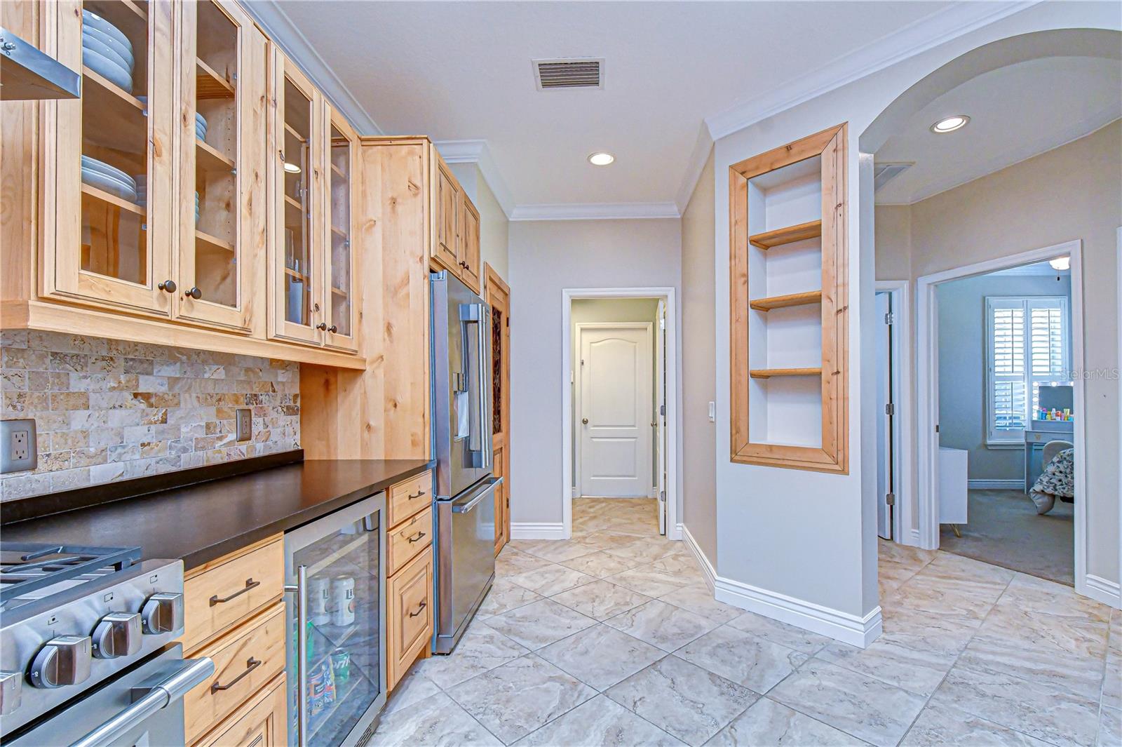 Image 9 of 42 For 6069 Sandhill Ridge Drive