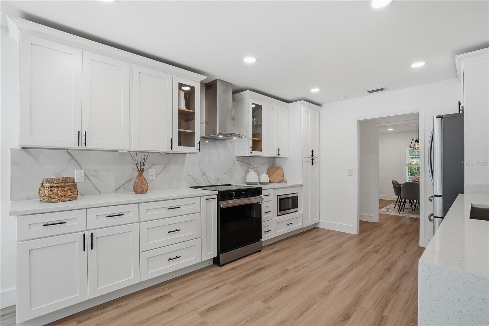 Image 19 of 62 For 2540 Laurelwood Lane
