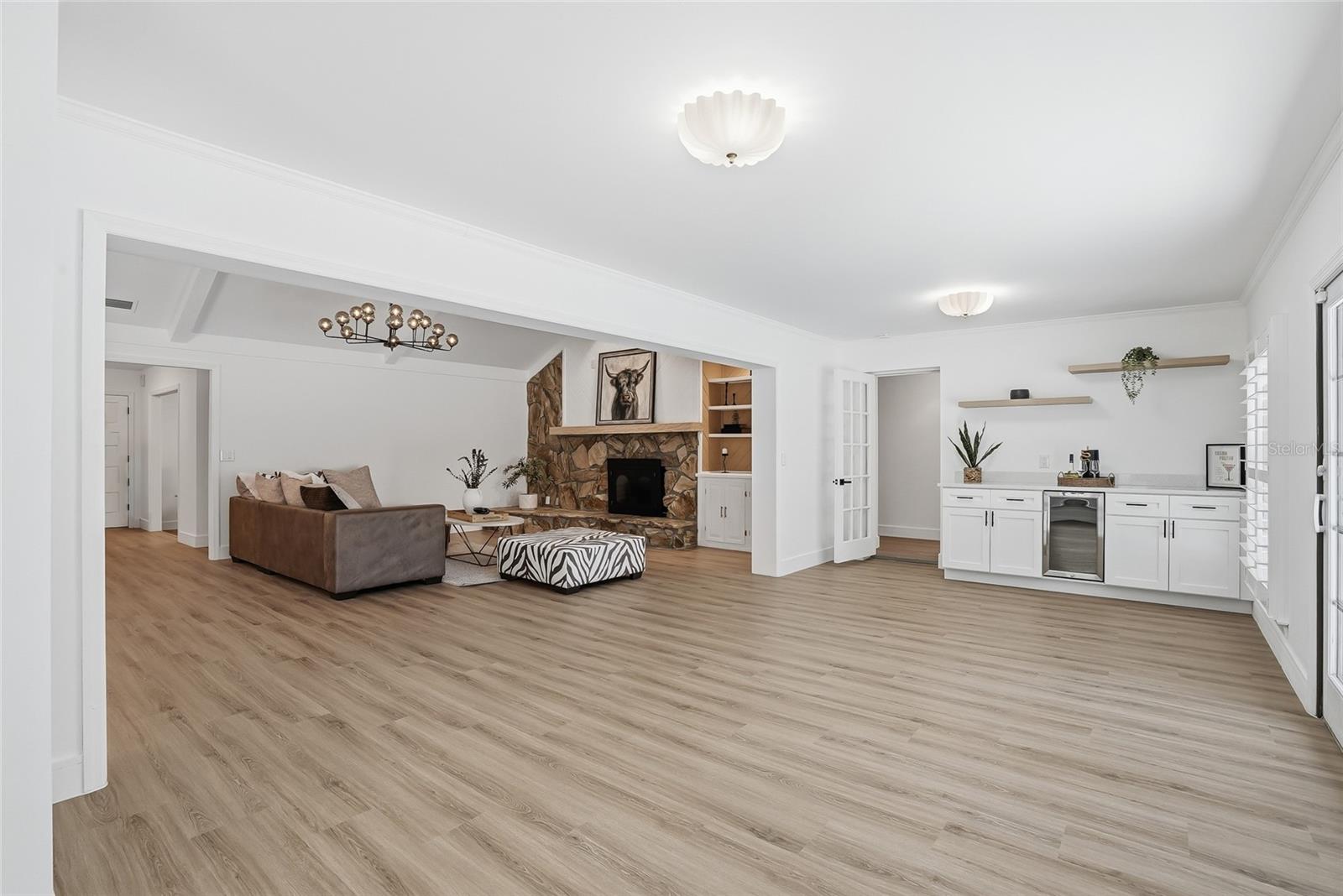 Image 41 of 62 For 2540 Laurelwood Lane