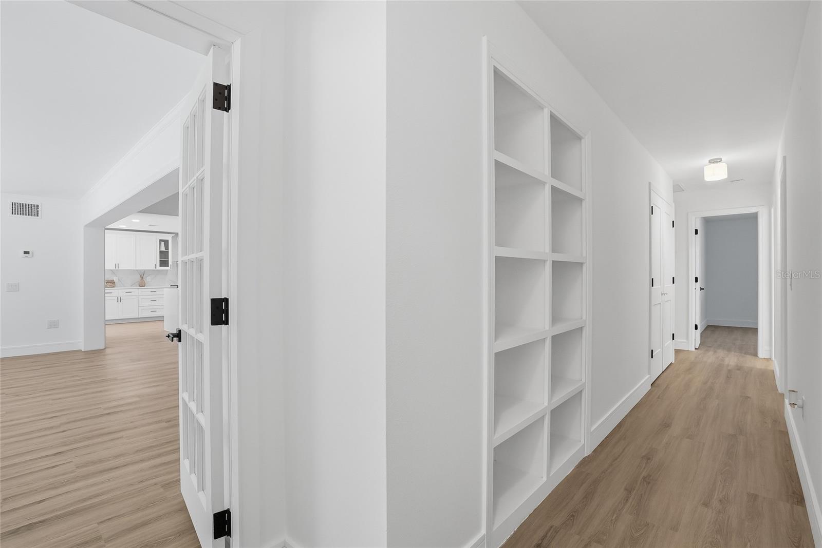 Image 42 of 62 For 2540 Laurelwood Lane