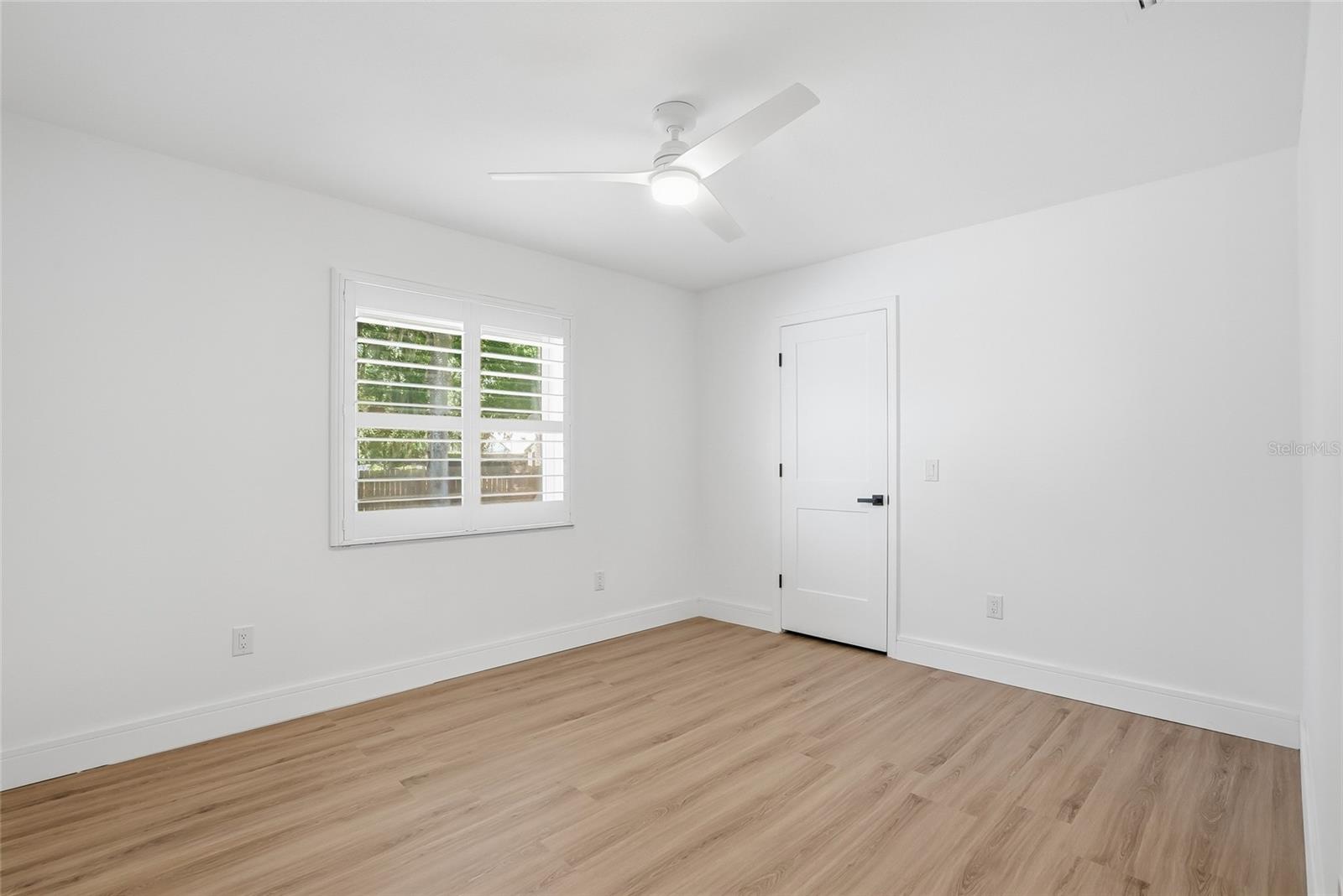 Image 46 of 62 For 2540 Laurelwood Lane