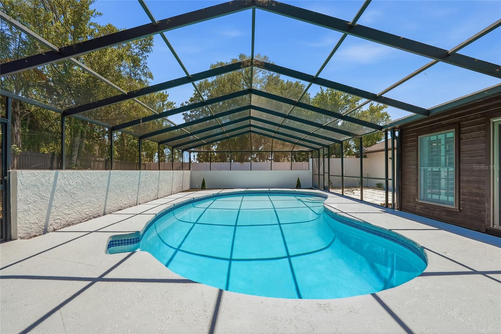 Image 5 of 62 For 2540 Laurelwood Lane