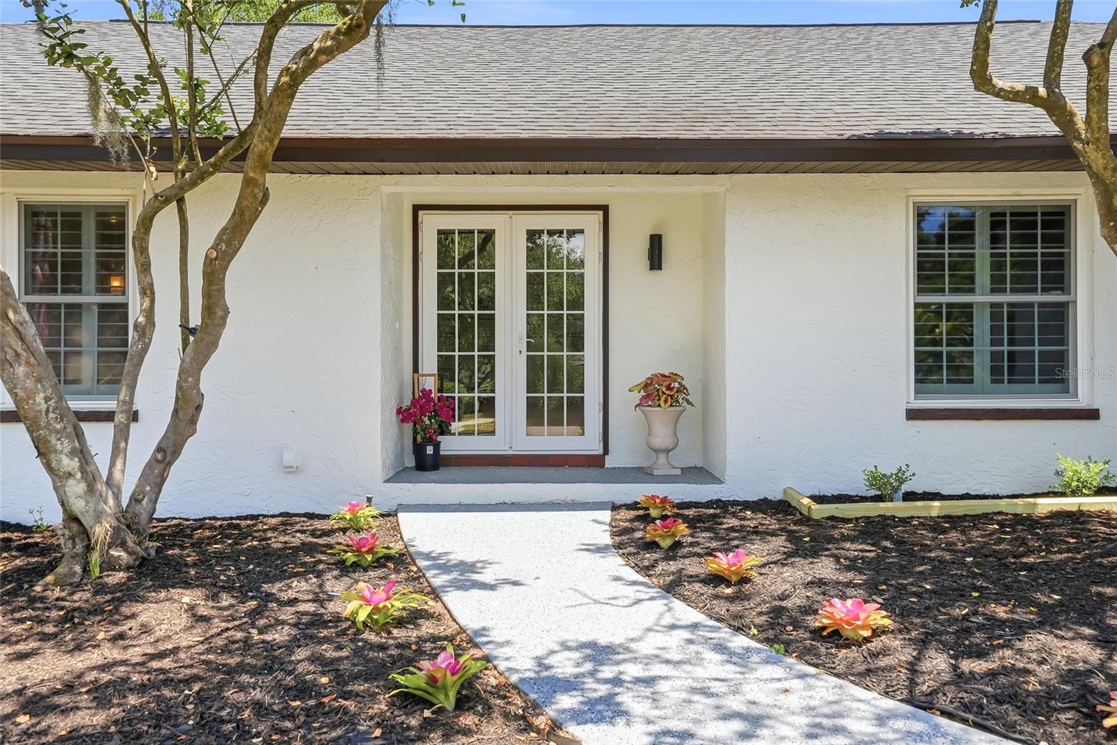 Image 6 of 62 For 2540 Laurelwood Lane