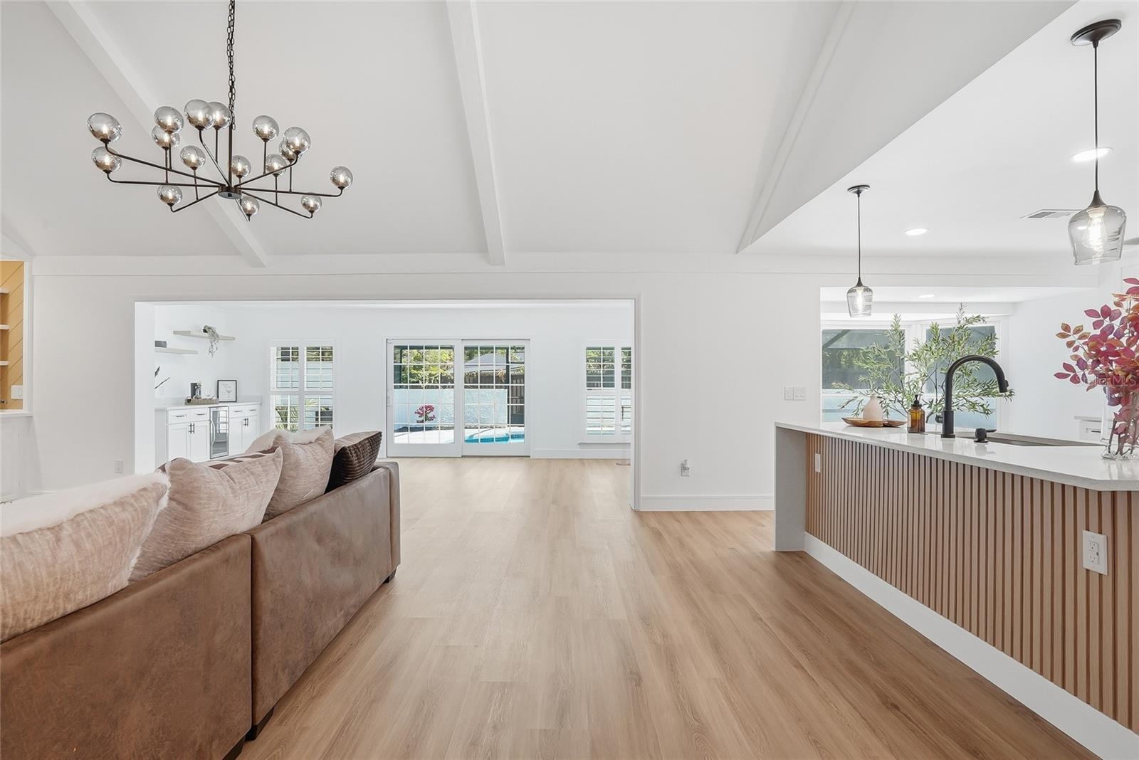Image 8 of 62 For 2540 Laurelwood Lane