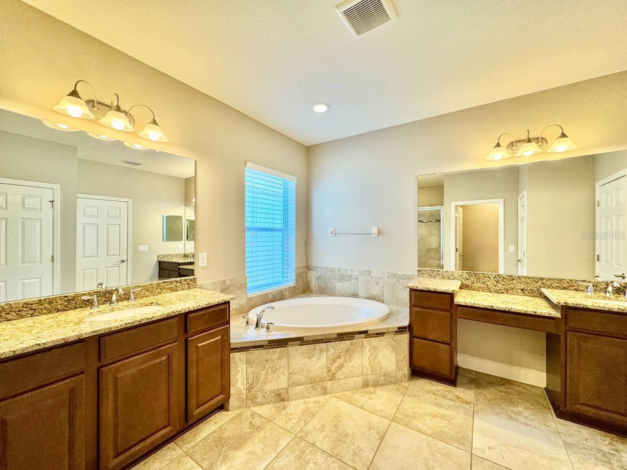 Image 36 of 46 For 11127 Winthrop Lake Drive