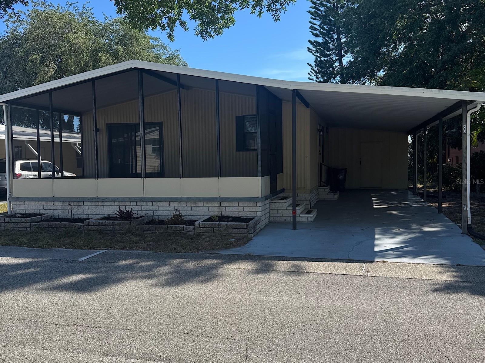 Image 2 of 22 For 86 Pelican Drive N