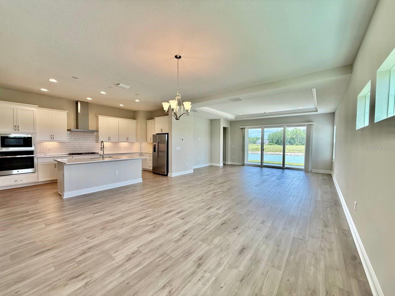 Image 4 of 45 For 35617 Stableton Lane