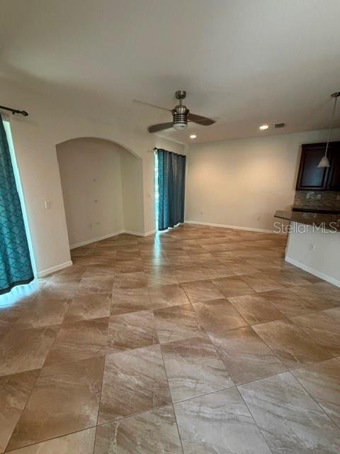 Image 10 of 18 For 7001 Interbay Boulevard 342