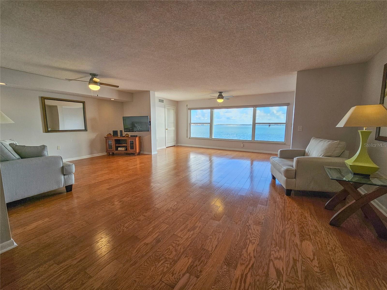 Image 10 of 22 For 5980 Shore Boulevard S 808